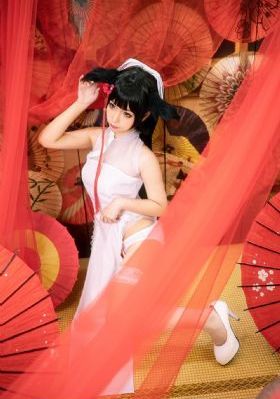 房间里的日本女人